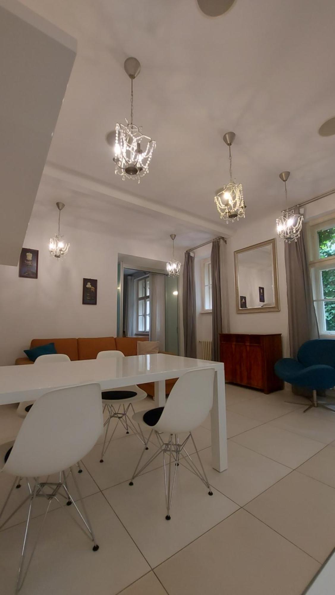 Beautiful Appartment In The Old Town Of Μπρατισλάβα Εξωτερικό φωτογραφία